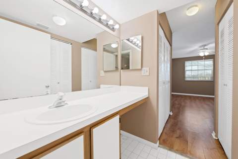 2861 N Oakland Forest Drive #202, Oakland Park FL - photo 14 of 27