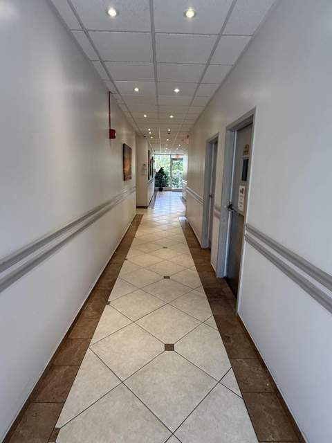 800 SE 20th Avenue #105, Deerfield Beach FL - photo 21 of 45