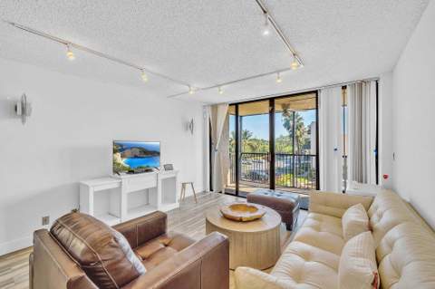 17 Royal Palm Way #3010, Boca Raton FL - photo 24 of 57