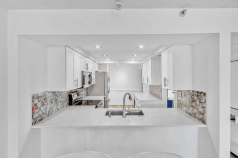 17 Royal Palm Way #3010, Boca Raton FL - photo 13 of 57