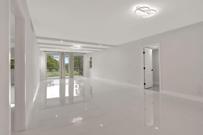 3 bedroom Condominium at 3505 Oaks Way #204, No 115 Palm-Aire Country Club, Pompano Beach — photo 4