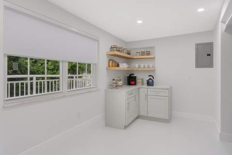 3505 Oaks Way #204, Pompano Beach FL - photo 11 of 36