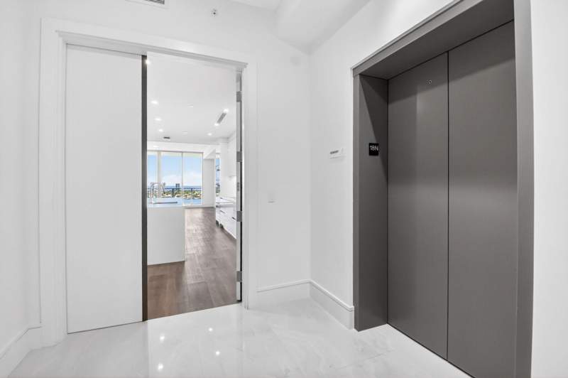 3 bedroom Condominium at 220 Lake Shore Drive #1808, Nautilus 220 , Lake Park — photo 3