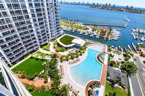 220 Lake Shore Drive #1808, Lake Park FL - photo 15 of 85
