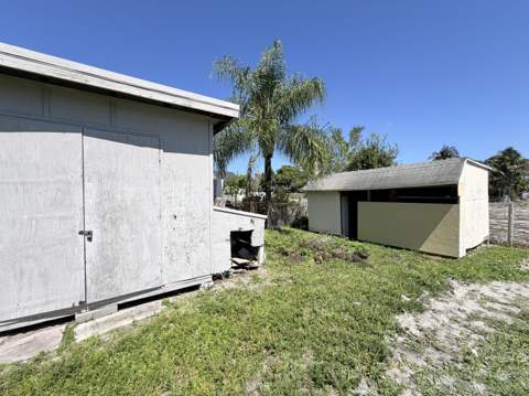 4905 Williams Road, Palm Beach Gardens FL - photo 8 of 38