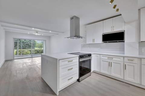 3100 N Palm Aire Drive #106, Pompano Beach FL - photo 7 of 42