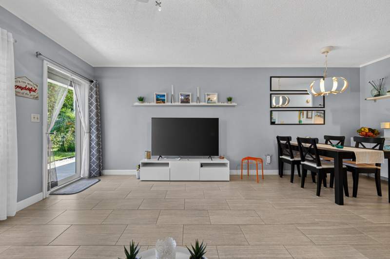 1 bedroom Stock Cooperative at 3201 SE 10th Street #A11, Deauville West Inc Co-Op, Pompano Beach — photo 5