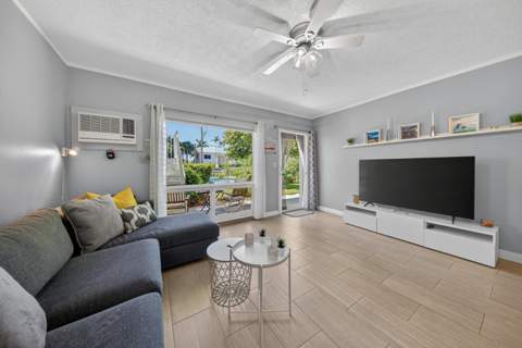 3201 SE 10th Street #A11, Pompano Beach FL - photo 6 of 28