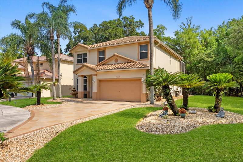 4 bedroom Single Family Residence at 6182 Osprey Terrace, Regency Lakes At Coconut Creek, Coconut Creek — photo 3