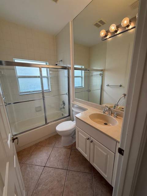 12039 Oakvista Drive, Boynton Beach FL - photo 21 of 25