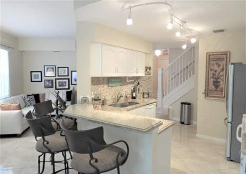 1900 Oceanwalk Lane #117, Lauderdale-By-The-Sea FL - photo 8 of 34