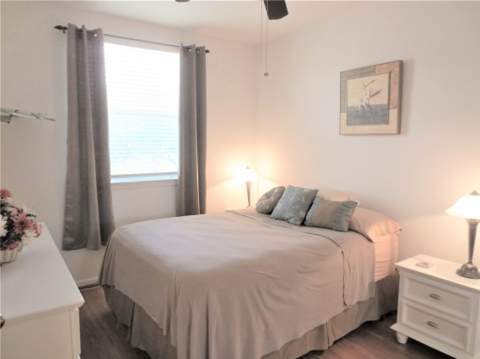 1900 Oceanwalk Lane #117, Lauderdale-By-The-Sea FL - photo 18 of 34