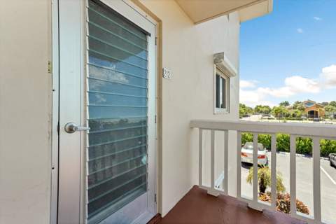 2856 S Garden Dr Drive #212, Lake Worth FL - photo 6 of 38