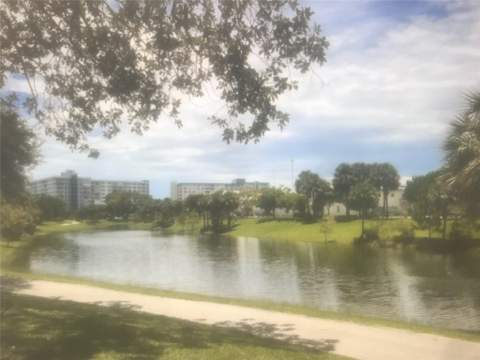 4350 Hillcrest Drive #704, Hollywood FL - photo 18 of 21