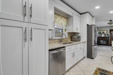 3336 Ave Villandry, Delray Beach FL - photo 17 of 58