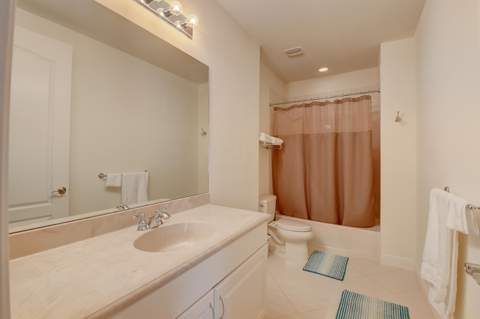 5645 NE Trieste Way, Boca Raton FL - photo 23 of 36