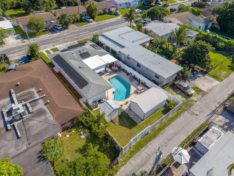 3 bedroom Single Family Residence at 262 SW 8th Street, Dania Homesites, Dania Beach — photo 3