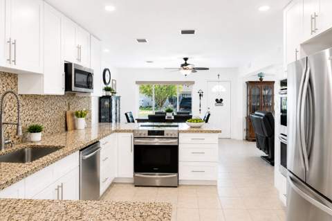 262 SW 8th Street, Dania Beach FL - photo 15 of 49