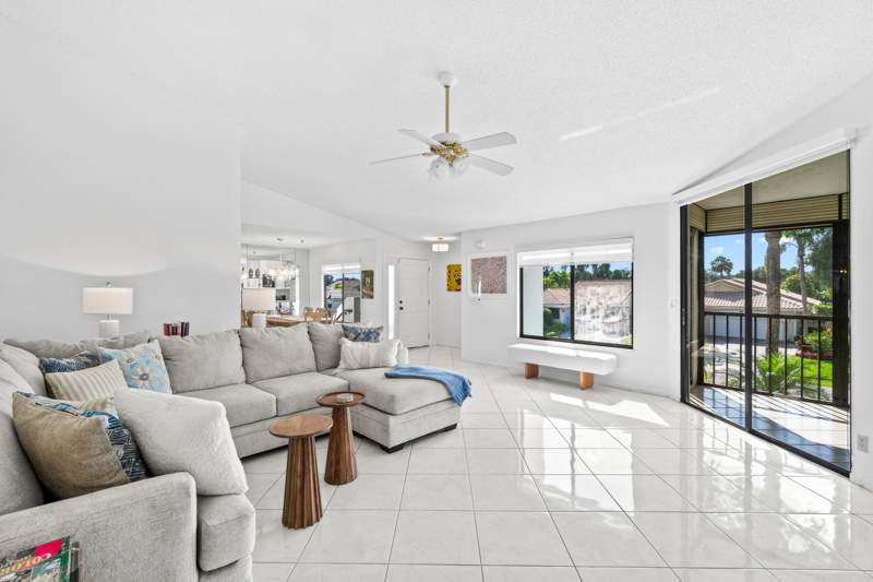 2 bedroom Condominium at 7533 Glendevon Lane #905, Gleneagles Condo I, Delray Beach — photo 5