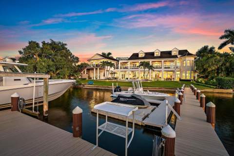 18137 Palm Point Drive, Jupiter FL - photo 9 of 92