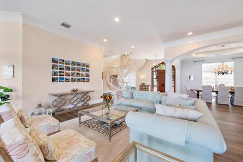 18137 Palm Point Drive, Jupiter FL - photo 19 of 92