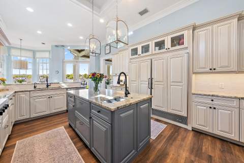18137 Palm Point Drive, Jupiter FL - photo 22 of 92