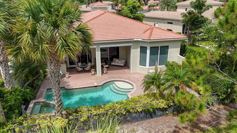 3 bedroom Single Family Residence at 160 Viera Drive, Mirasol , Palm Beach Gardens — photo 3