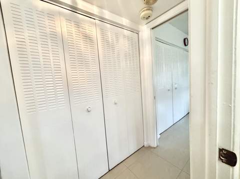 203 Farnham I, Deerfield Beach FL - photo 18 of 63