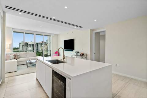 200 SE Mizner Boulevard #810, Boca Raton FL - photo 7 of 38
