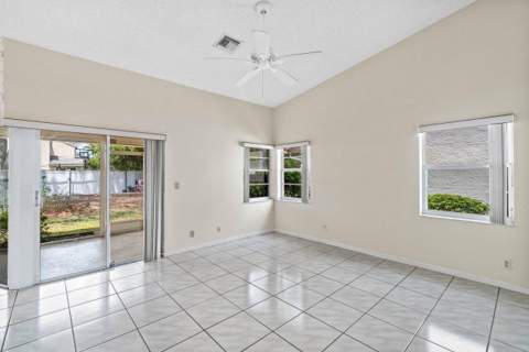 10001 Country Brook Road, Boca Raton FL - photo 11 of 25