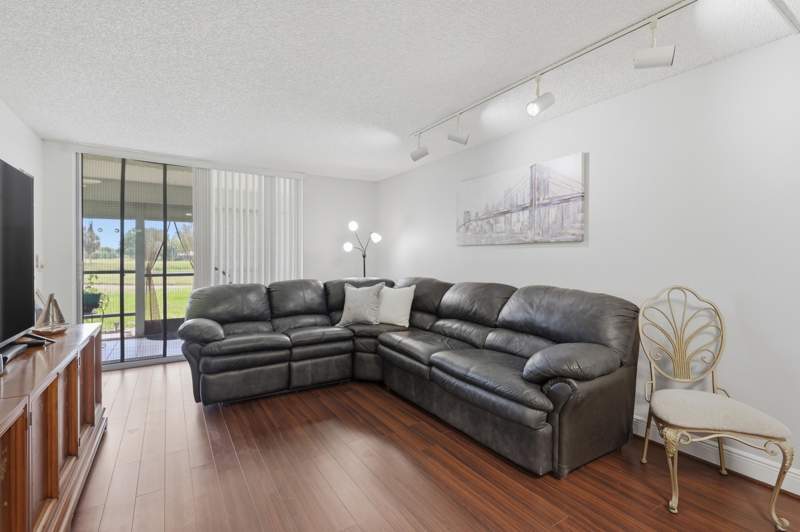 2 bedroom Condominium at 3231 Holiday Springs Boulevard #110, Holiday Springs Village 6 Condo, Margate — photo 2