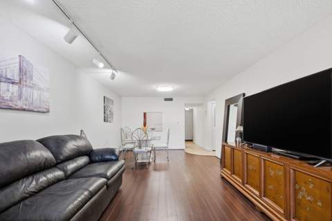 3231 Holiday Springs Boulevard #110, Margate FL - photo 12 of 37