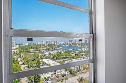 900 NE 18th Avenue #1406, Fort Lauderdale FL - photo 18 of 52