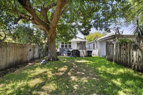 518 N C Street, Lake Worth Beach FL - photo 19 of 28