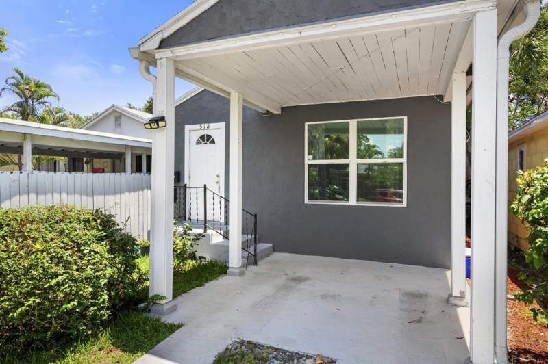 2 bedroom Single Family Residence at 518 N C Street, Lake Worth Town Of, Lake Worth Beach — photo 3