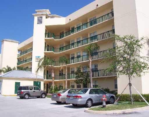2 bedroom Condominium at 27 Royal Palm Way #406, Caribbean At Boca Bayou Condo, Boca Raton — photo 2