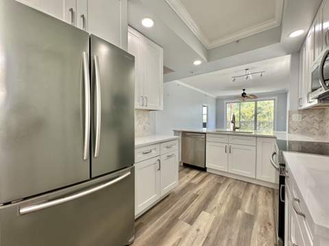 27 Royal Palm Way #406, Boca Raton FL - photo 9 of 45