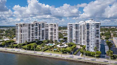 1801 S Flagler Drive #1007, West Palm Beach FL - photo 10 of 40