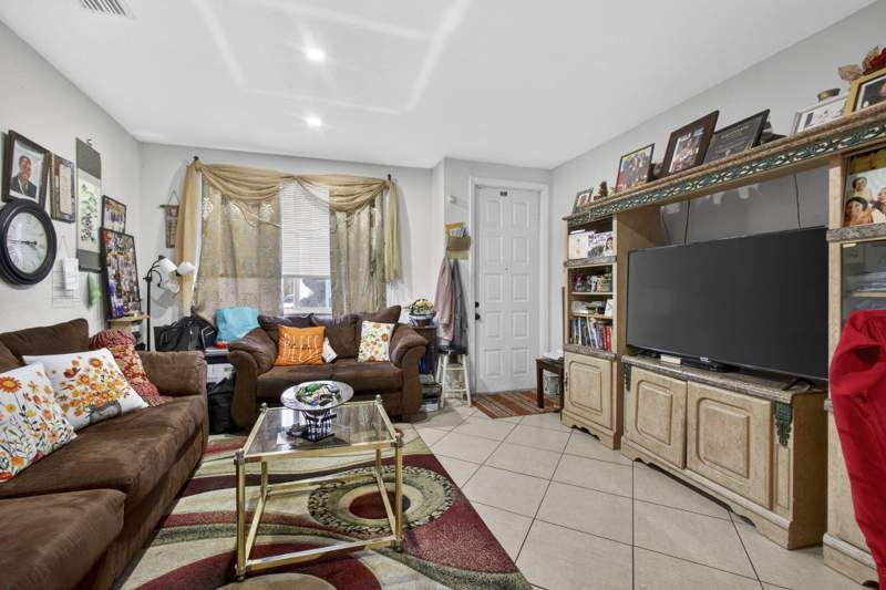 3 bedroom Townhouse at 3720 Oleander Terrace, Sonoma Bay, Riviera Beach — photo 5
