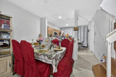 3720 Oleander Terrace, Riviera Beach FL - photo 6 of 30