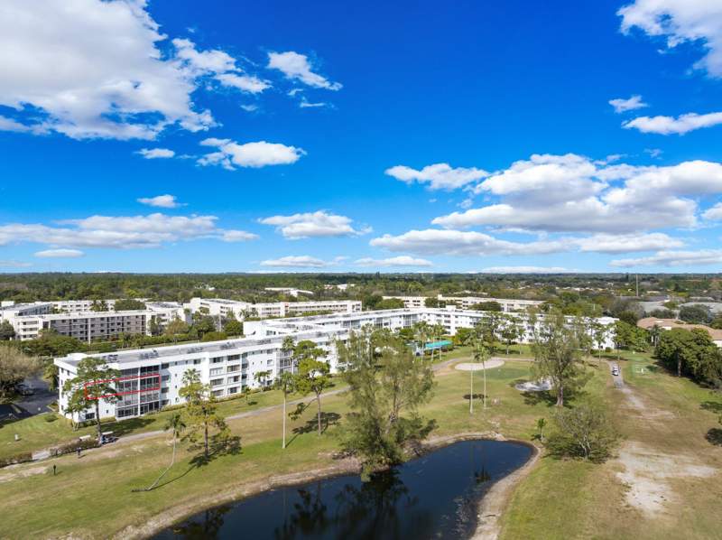 3 bedroom Condominium at 6698 10th Avenue #327, Hamlet At Poinciana Condo, Lake Worth — photo 5