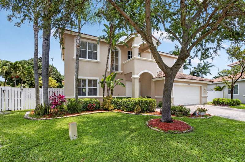 5 bedroom Single Family Residence at 6207 Shadow Tree Lane, Winston Trails Par 17, Lake Worth — photo 3