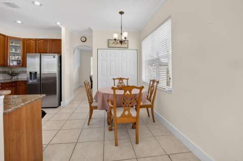 6207 Shadow Tree Lane, Lake Worth FL - photo 19 of 103