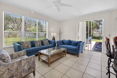 6207 Shadow Tree Lane, Lake Worth FL - photo 23 of 103