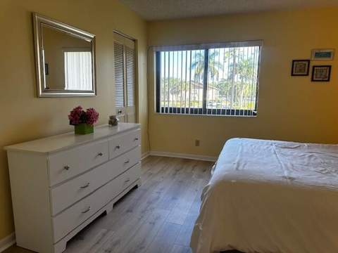 441 Pine Glen Lane #C-2, Greenacres FL - photo 12 of 22