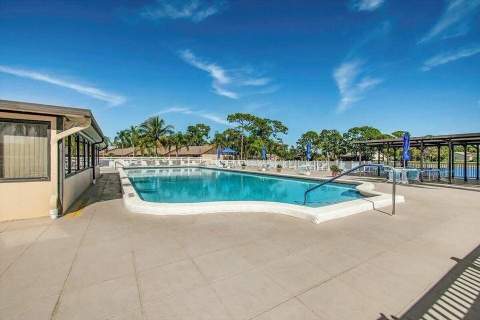 441 Pine Glen Lane #C-2, Greenacres FL - photo 19 of 22