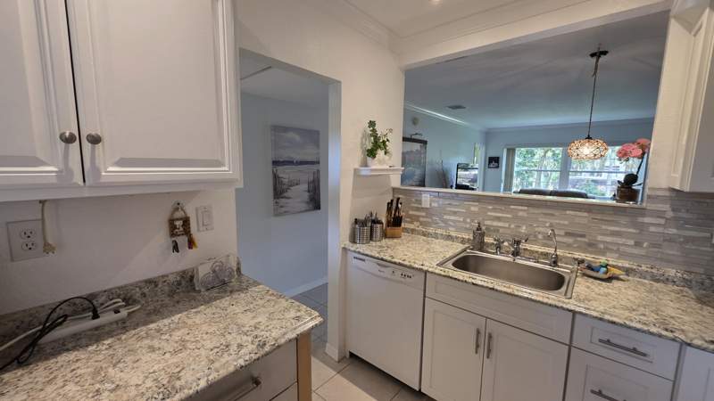 1 bedroom Condominium at 5161 W Oakland Park Boulevard #206, Oleander Gardens Condo, Lauderdale Lakes — photo 3