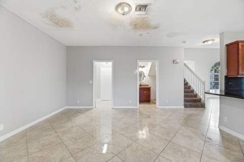 7634 Trenton Drive, Lake Worth FL - photo 7 of 36