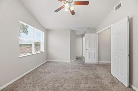 7634 Trenton Drive, Lake Worth FL - photo 17 of 36