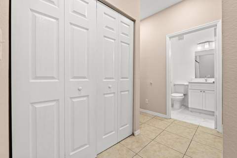 3105 Grandiflora Drive, Greenacres FL - photo 17 of 26
